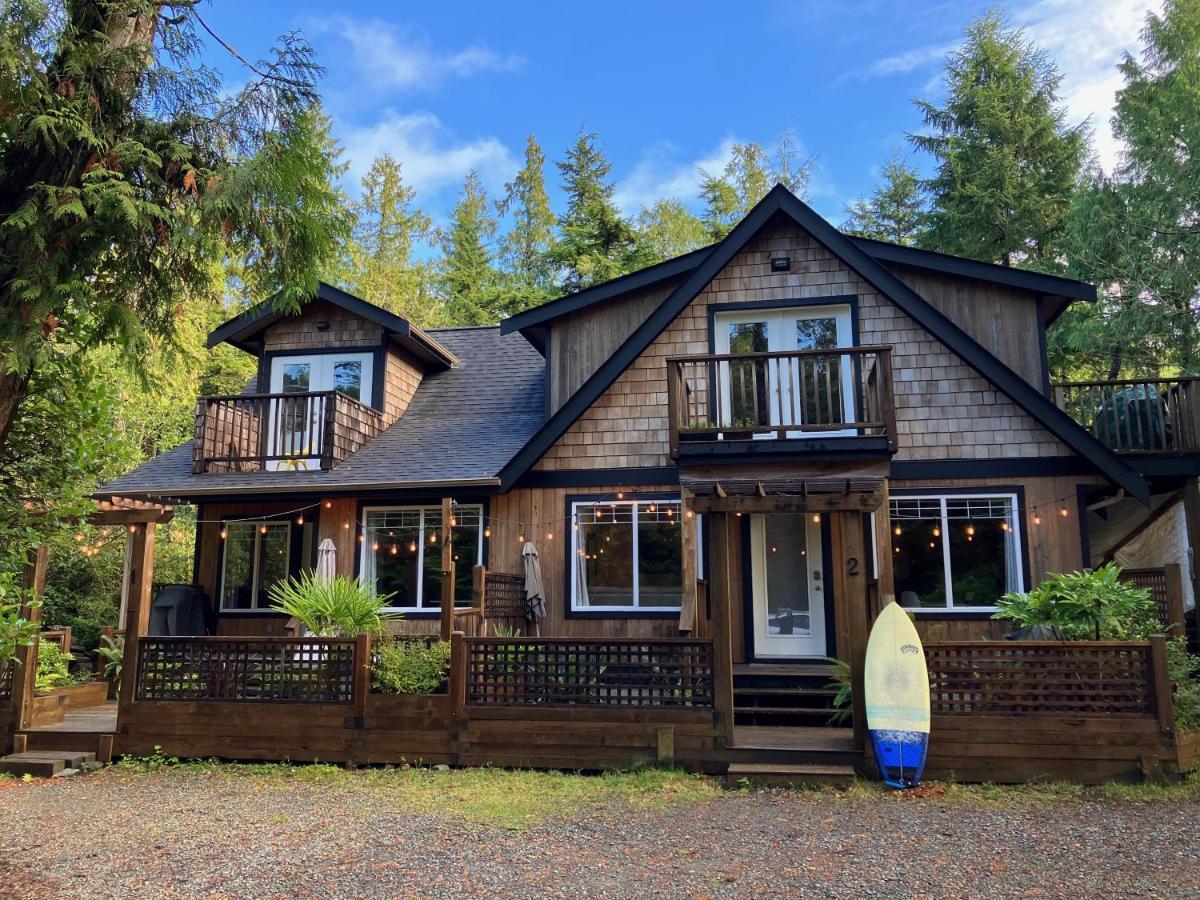 Appartamento Sienna'S Tree House Tofino Esterno foto